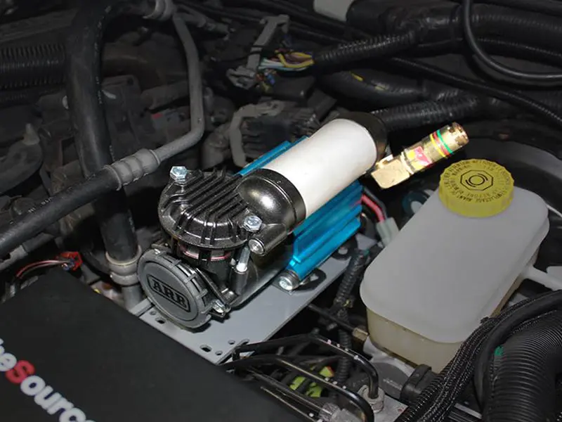 Arb 12V On-Board High Performance Air Compressor 1