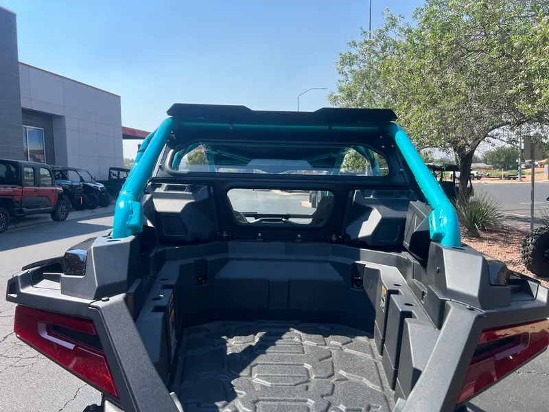 Polaris Rzr Pro R Rear Windshield W/Rockford Fosgate System 2025+ 1