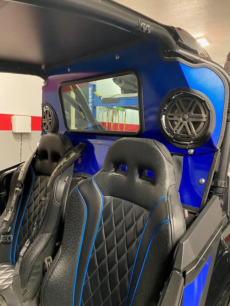 Polaris Rzr Turbo S Rear Windshield W/ Speakers Cut-Out 2018+ 1